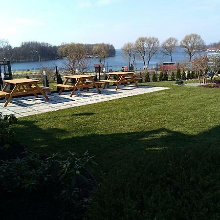 Pokoje Goscinne Venezia Czaplinek Exterior foto
