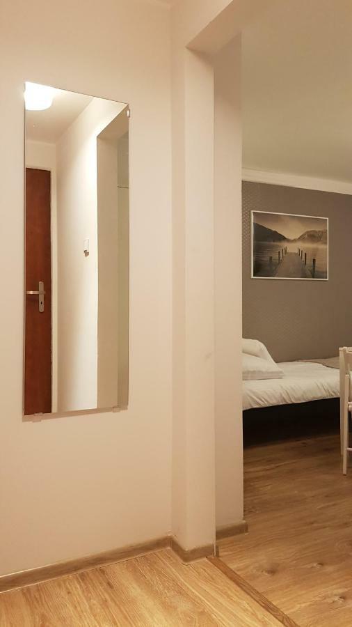 Pokoje Goscinne Venezia Czaplinek Exterior foto
