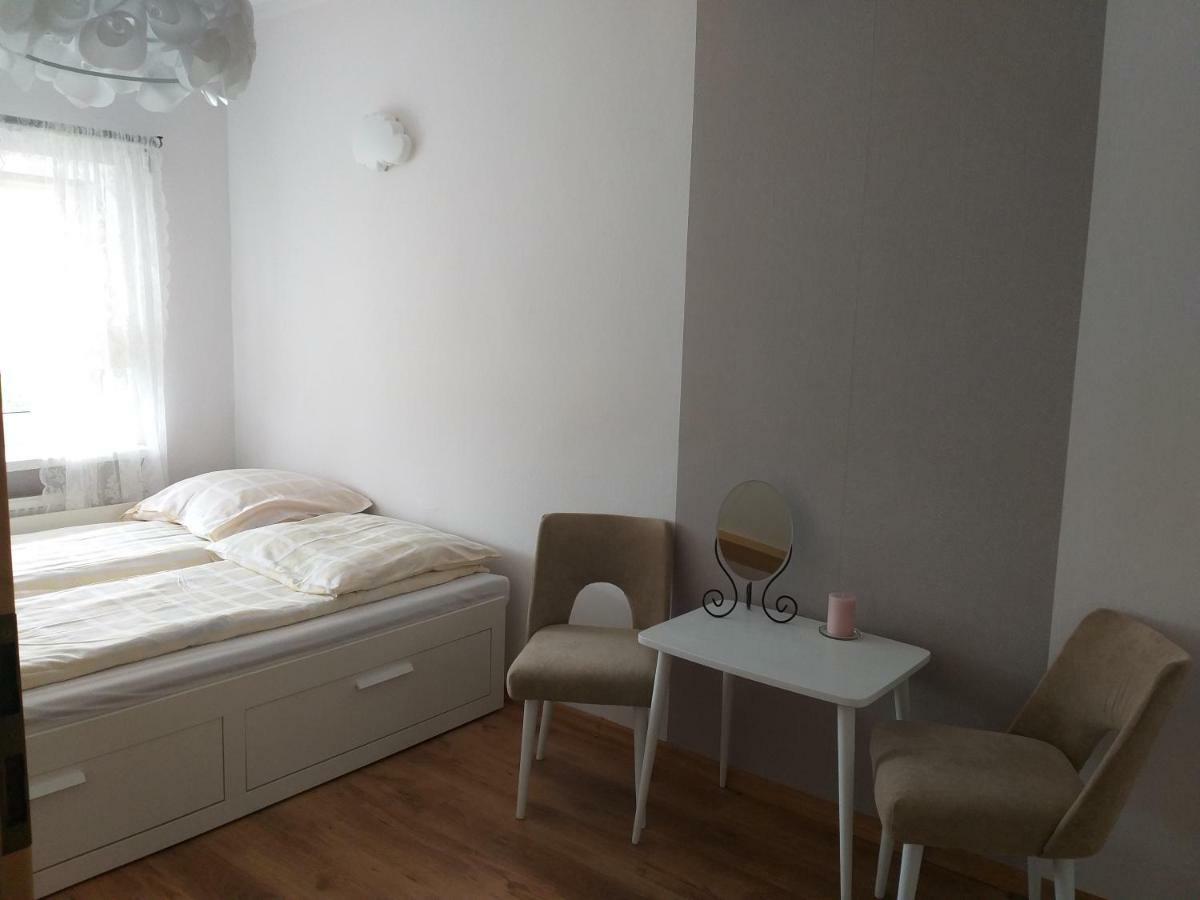 Pokoje Goscinne Venezia Czaplinek Exterior foto